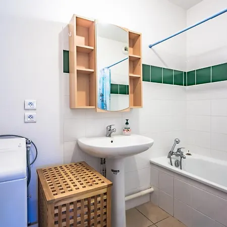 Bel 4 A 6 Couchages Plein Centre Proche Commerces Et Apartamento Sanguinet